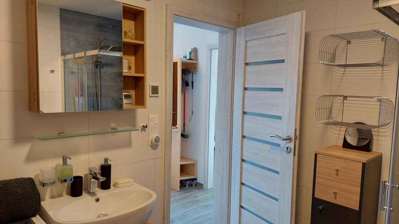 Vaclavov u Bruntalu Apartman Pod Smrcinou מראה חיצוני תמונה